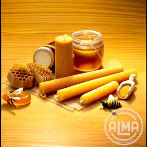 VELAS PANEL DE ABEJA Y PANAL CON LOGO PARA WEB